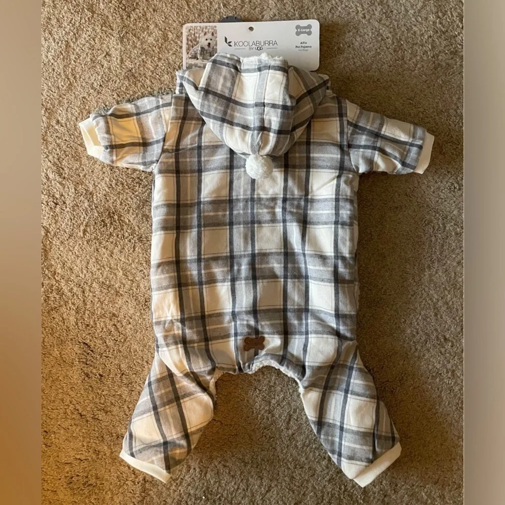 Brand new dog jacket! Size XL